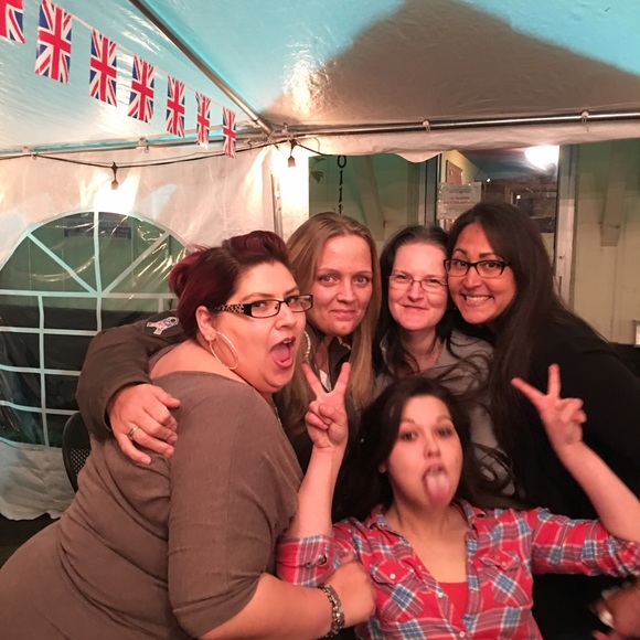 Meet your Posher, Kristi - Picture 4 of 4